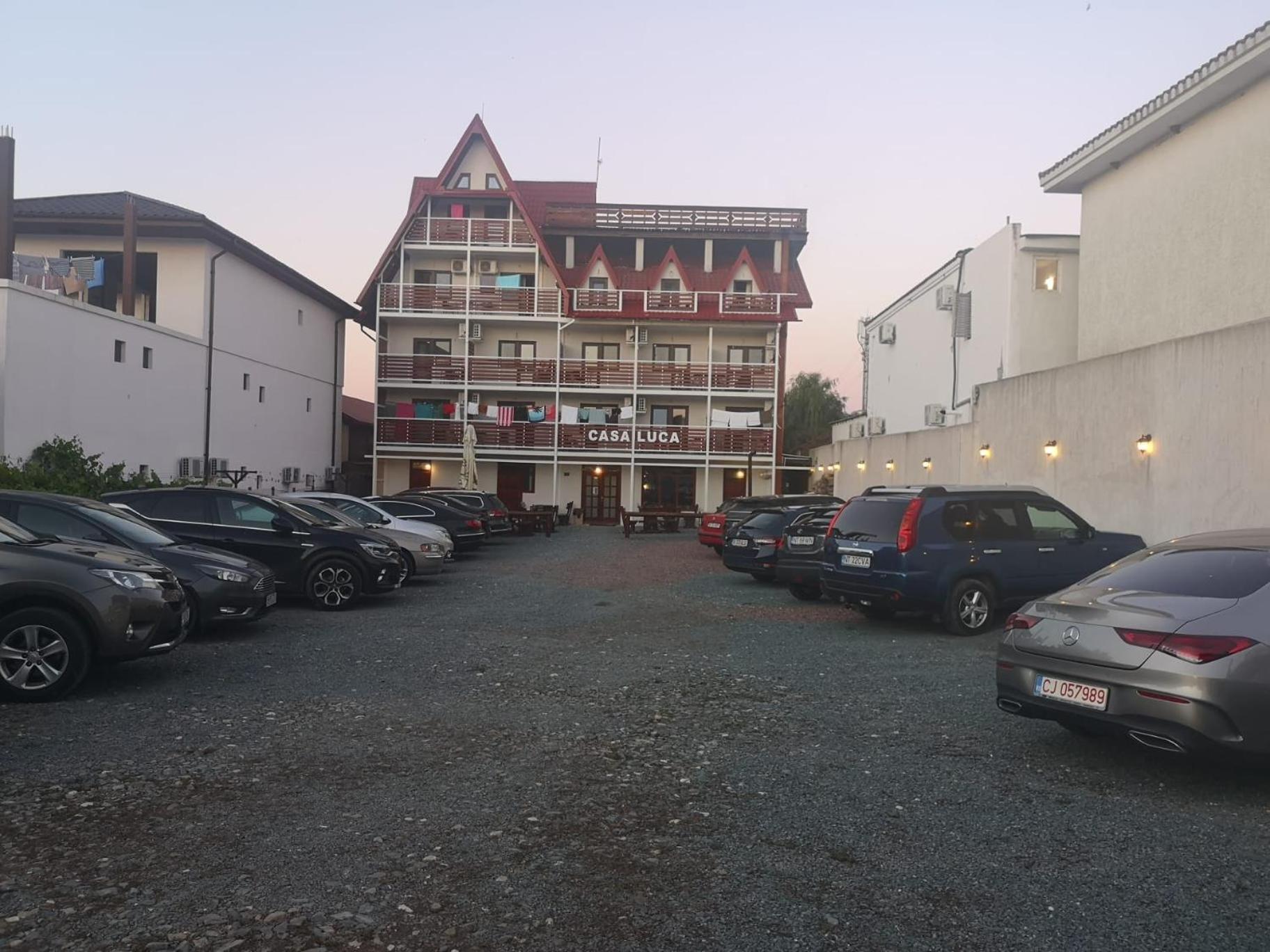 Отель Casa Luca Вама-Веке Экстерьер фото